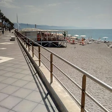 Ultimo In Centro E Al Mare. Subito .coglio L'occasione. *