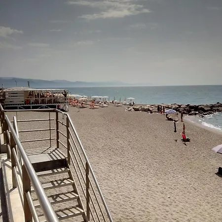 公寓 Ultimo In Centro E Al Mare. Subito .coglio L'occasione.