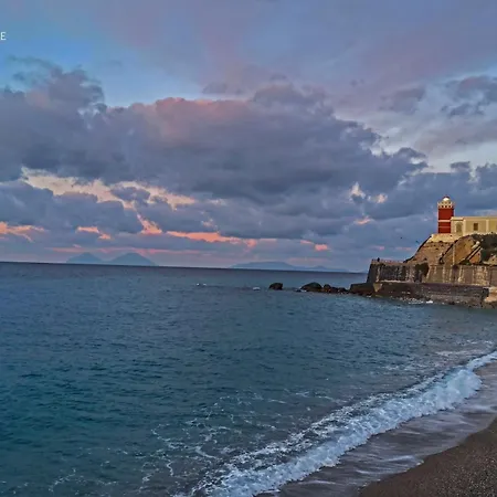 Ultimo In Centro E Al Mare. Subito .coglio L'occasione. Apartment *
